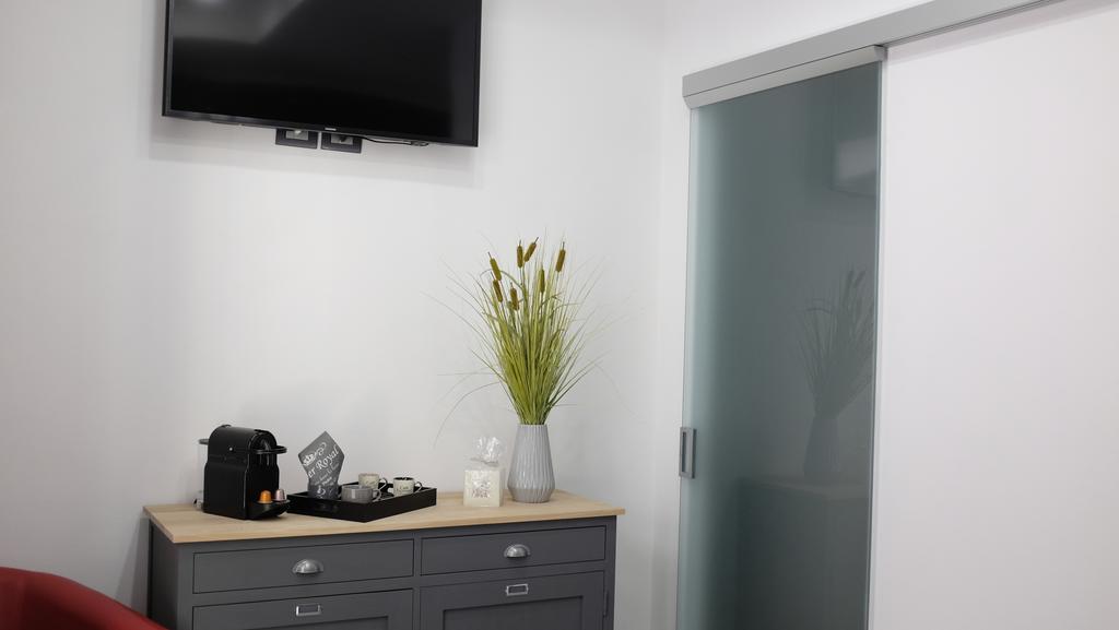 Leo 62 Guest house